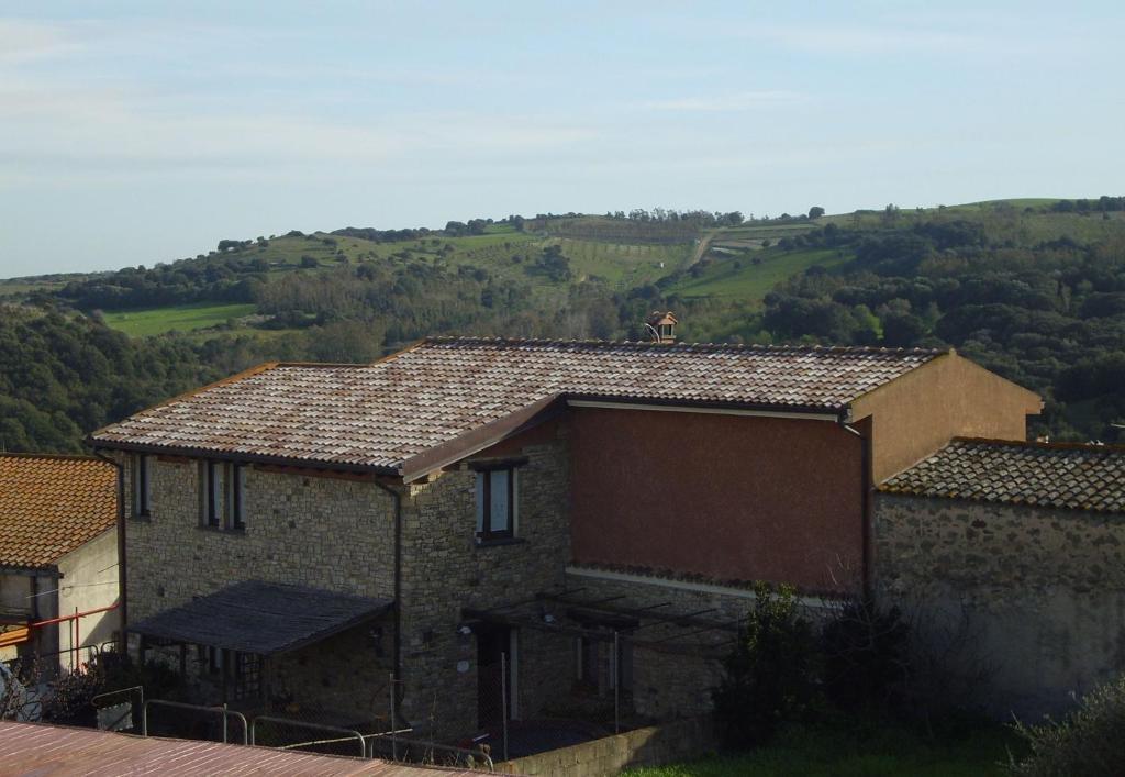 B&B Sa Muredda Sardara Exterior photo